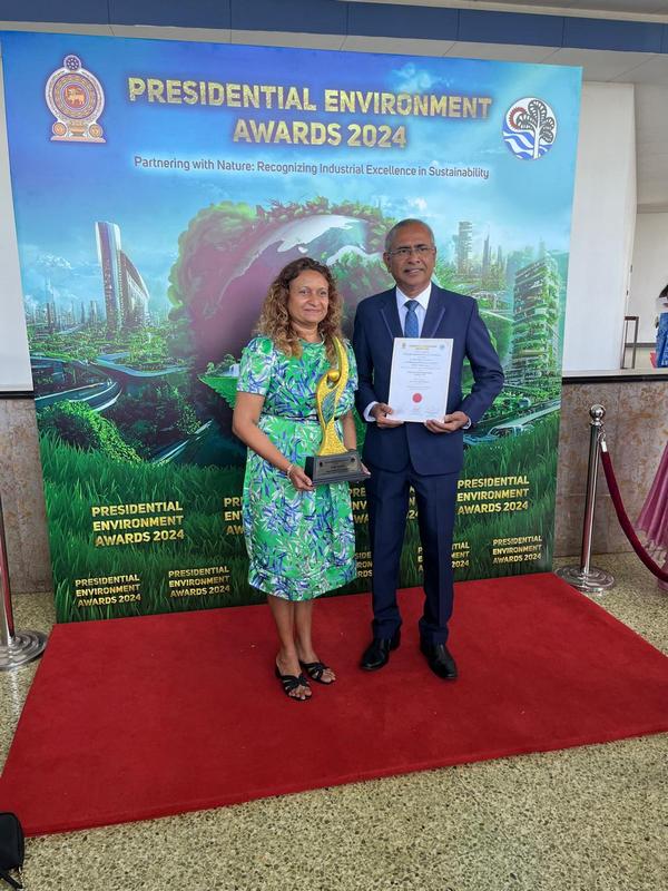 Hettigoda Industries Clinches Gold at Presidential Environment Awards 3